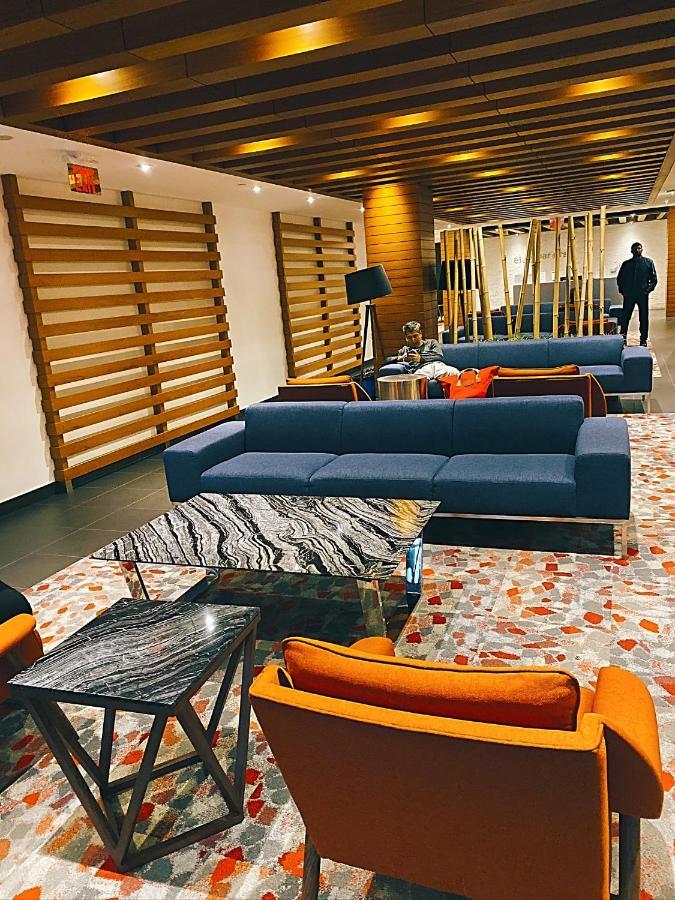 Luxurious Condo In The Center Of Downtown Toronto Bagian luar foto